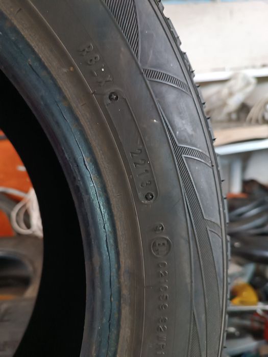 Opony Zimowe 185 65 R15 Falken.      W80