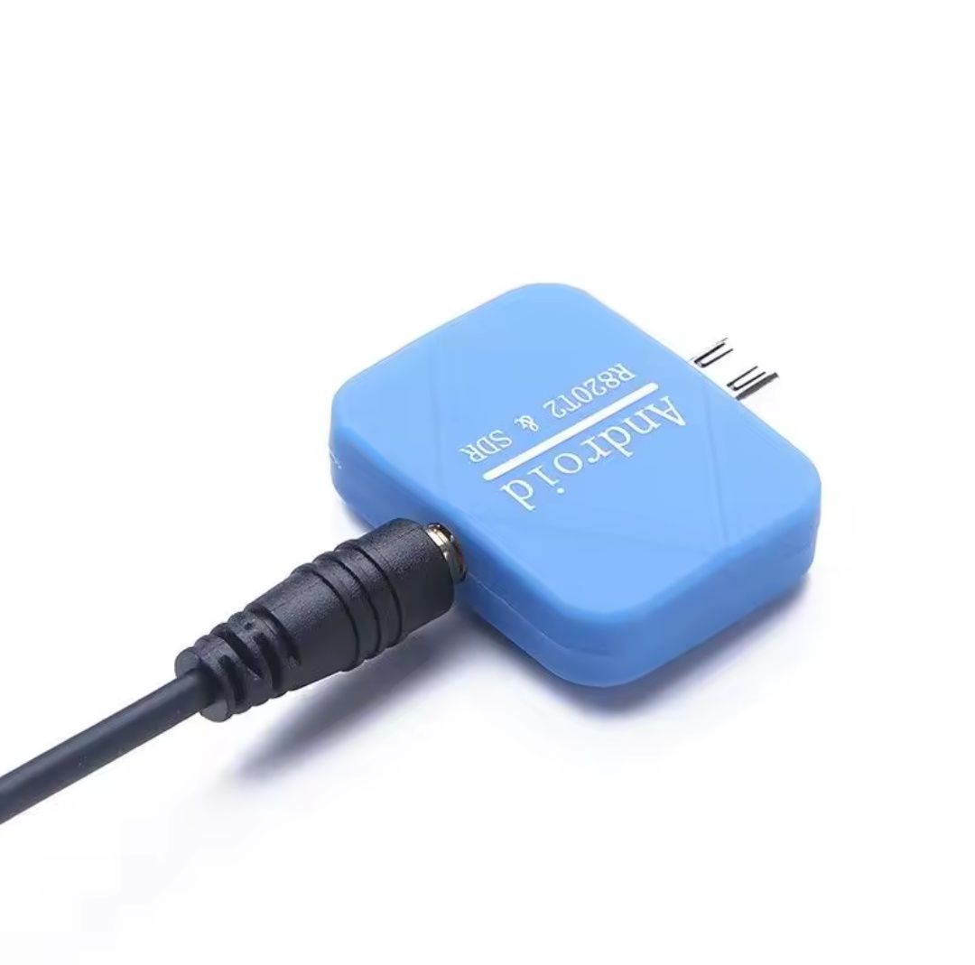Широкополосный приемник RTL2832U R820T2 SDRRTL.SDR DVB-T DAB FM S