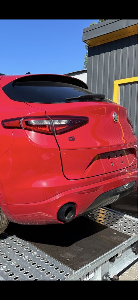 Задні фонарі (фари) комплект Alfa Romeo Stelvio Ti