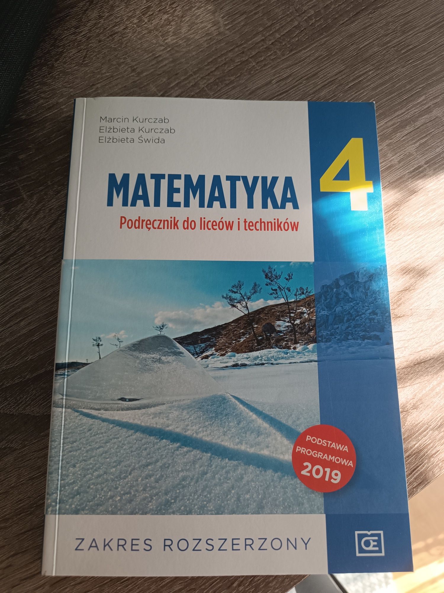 Podręcznik matematyka 4 z niezużytym kodem online