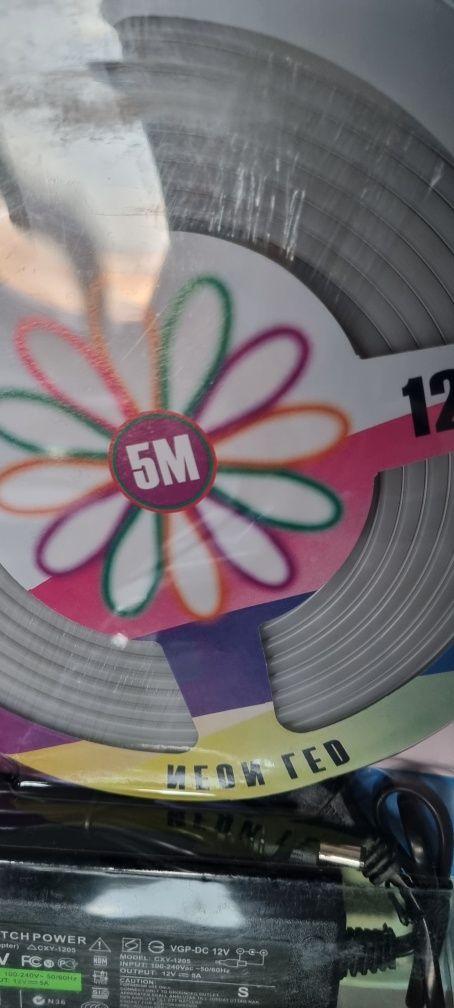 Luzes leds com tomada 5m