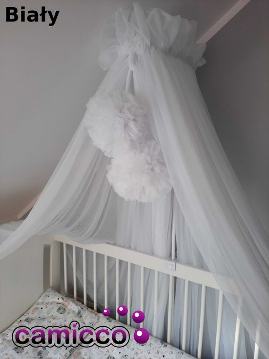 BALDACHIM do łóżeczka szyfon tiul baldachimy 8 metrowy + POMPONY