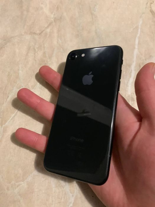 Продам iphone 8 64gb neverlock