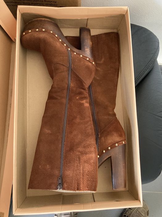 Botas em camursa nº36