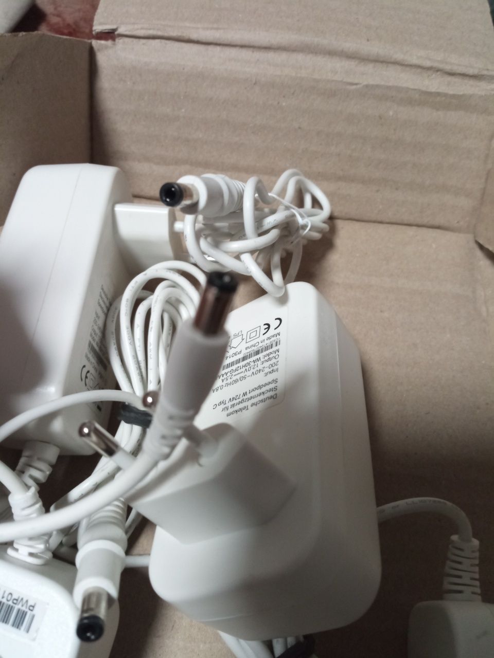 3 шт Deutsche Telekom блок адаптер живлення 12В 12V 2.5А 30W