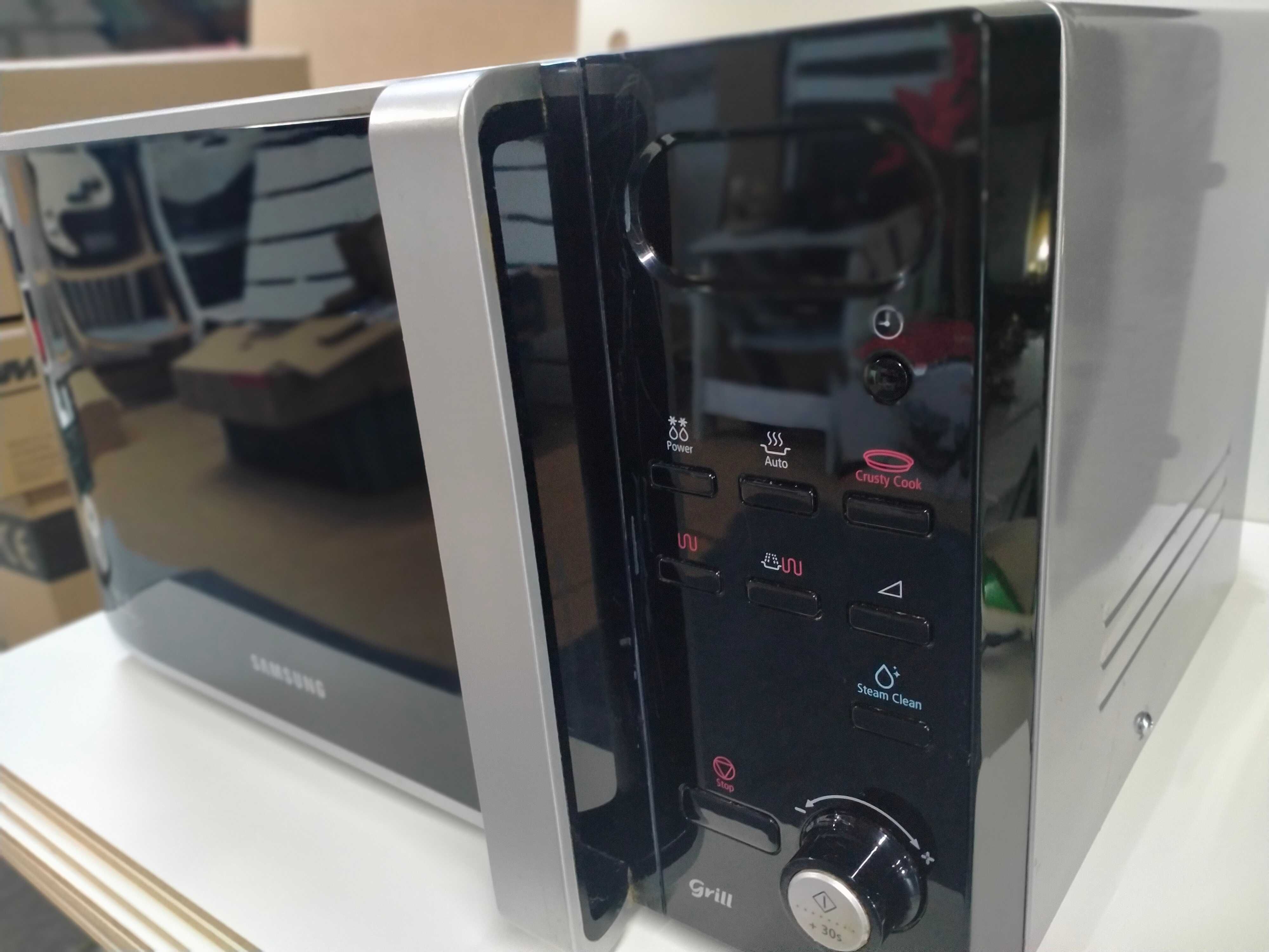 Kuchenka mikrofalowa z grillem Samsung GE87L