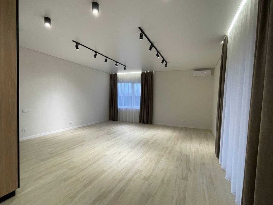 Будинок з ремонтом в Бучі на ділянці 5 сотки з Газом