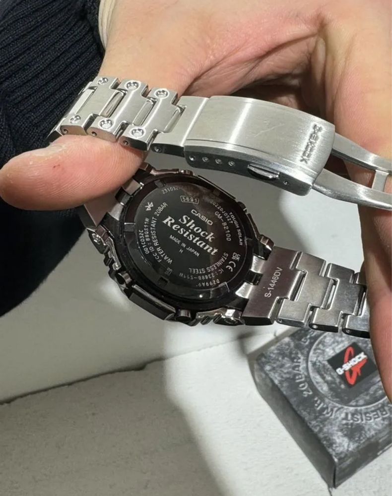 Мужские часы Casio G-Shock GM-B2100D-1A