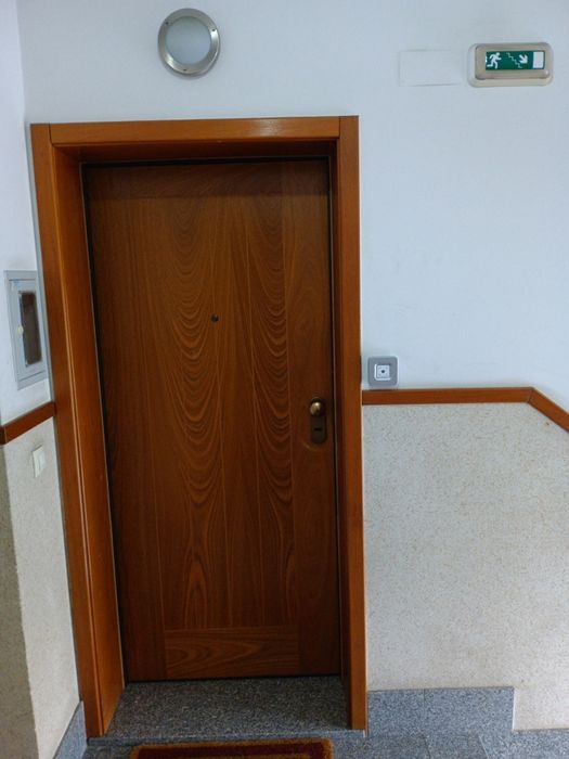 Escritório com garagem