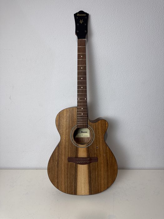 Corpo de guitarra ibanez