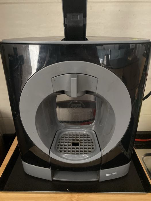 Maquina de café dolce gusto