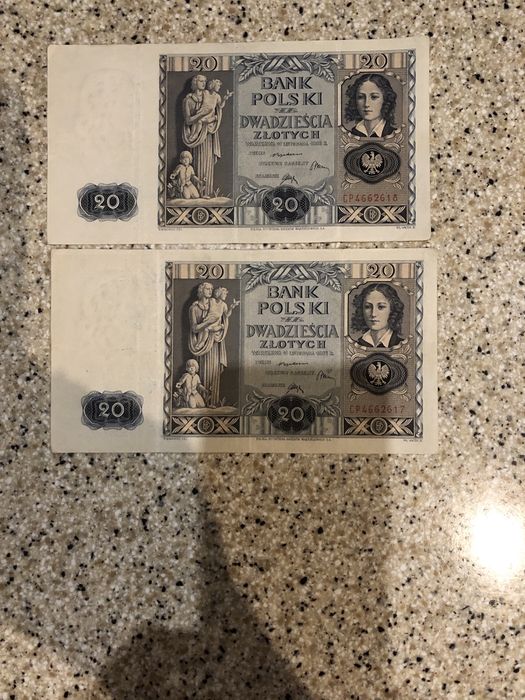 Dwa banknoty kolejne numery