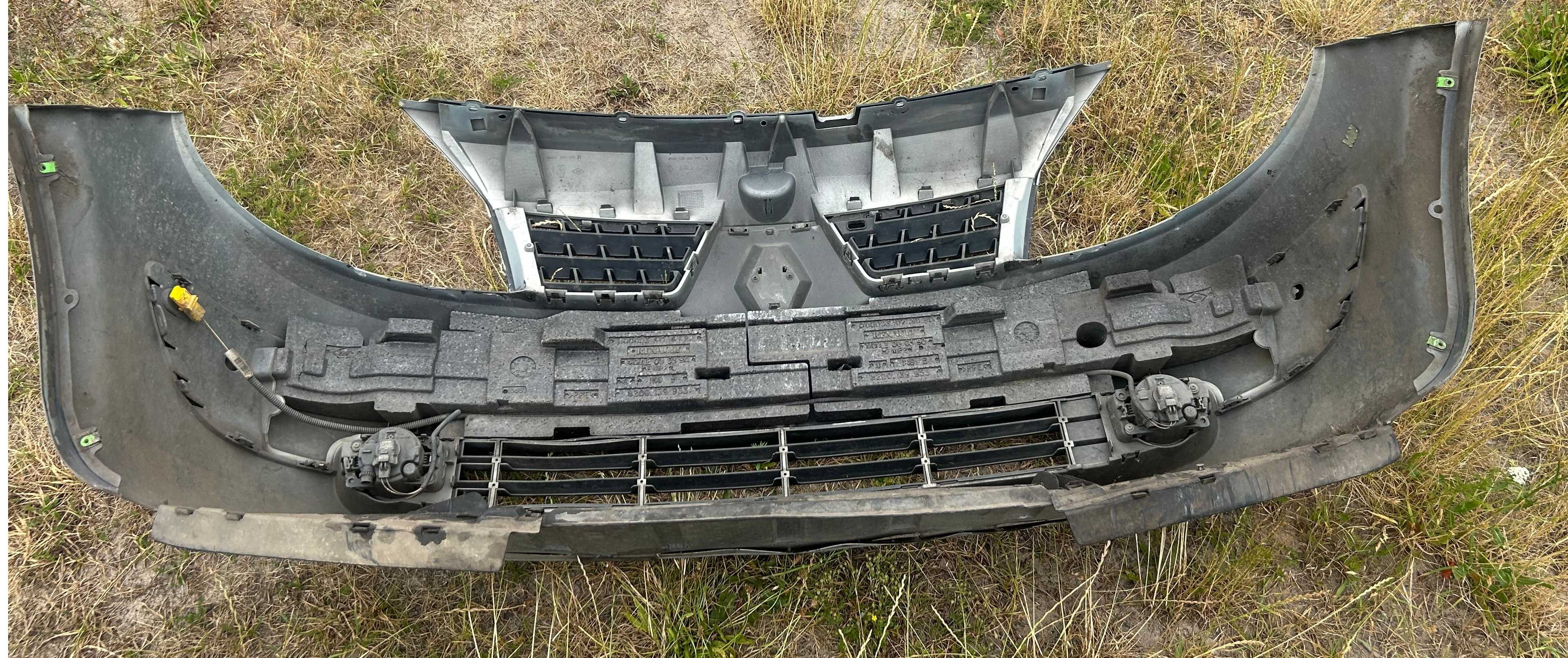 Zderzak przedni Renault Scenic 2 NV632 Przedlift 03-06