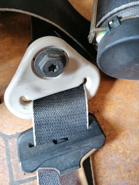 pas bezpieczeństwa renault espace IV