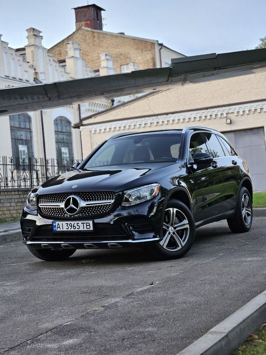Продам Mercedes glc300