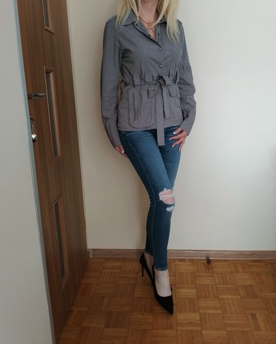 CUDOWNY zestaw żakiet kurtka zatrzaski szara+ spodnie jeans granat S M