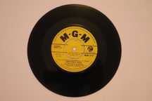 Vinil MGM Singing Strings - Lara's theme / Sventytski's Waltz (1966)