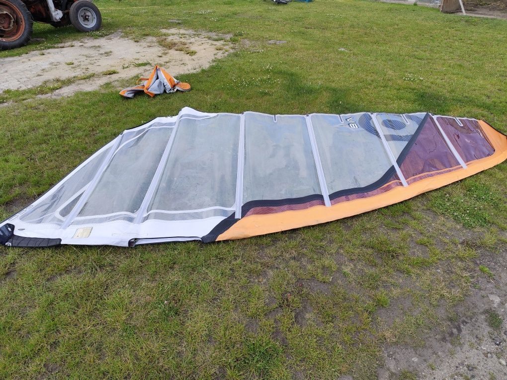 Żagiel Neilpryde  8.5 V8 windsurfing Neil Pryde