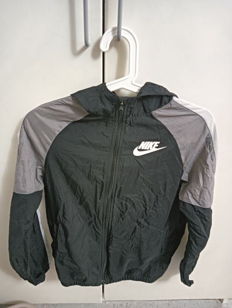 Casaco corta-vento original Nike