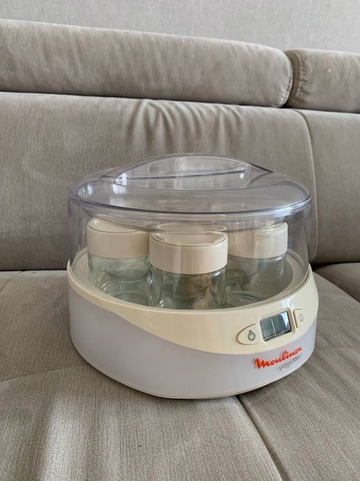 Йогуртниця Moulinex