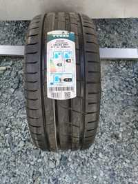 Nokian powerproof 235/45 ZR 17