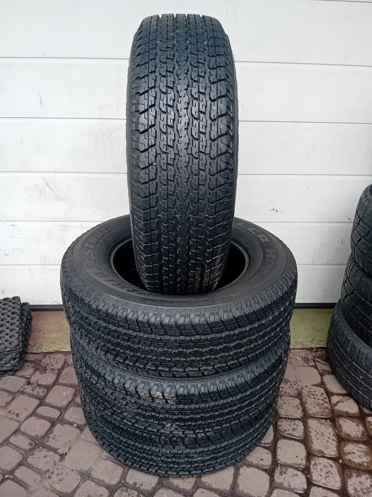 255/70/18 Bridgestone Dueler H/T komplet opon