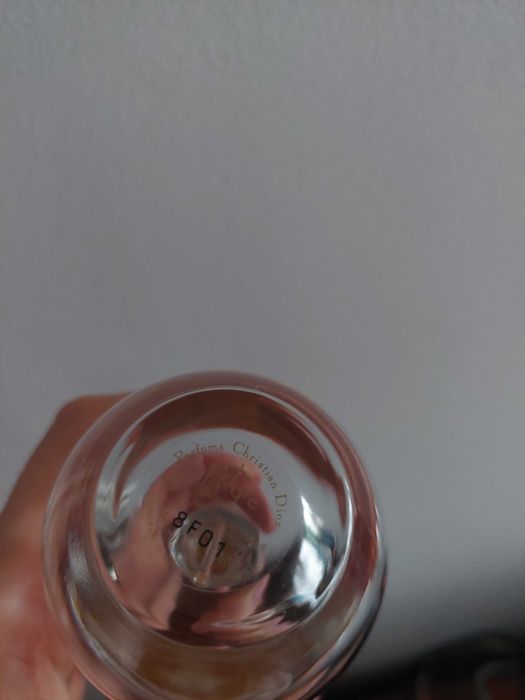 Pusta butelka, flakon po perfumach J'Adore Dior 50ml