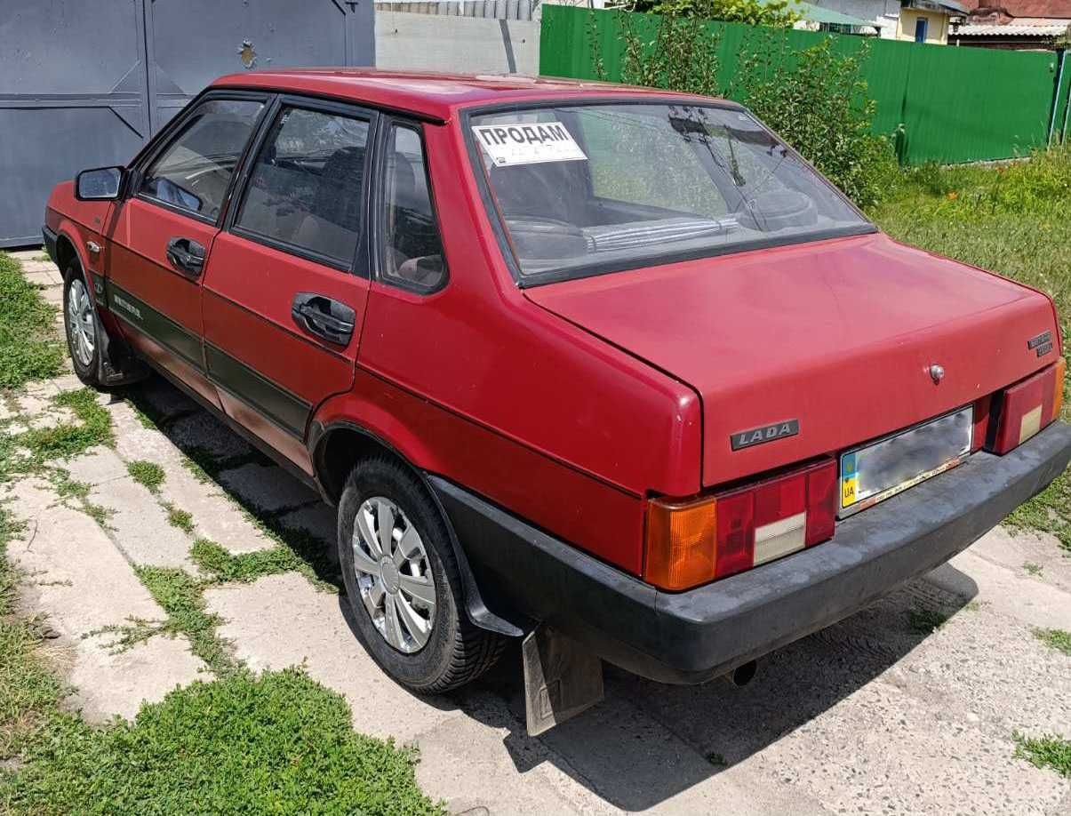 Продам ВАЗ 21099