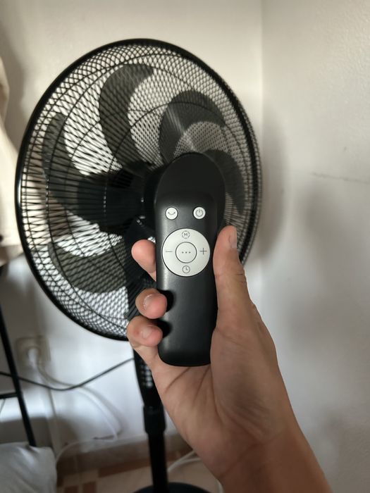 Ventoinha Becken + controle remoto