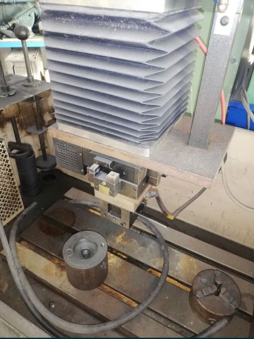 Drążarka Cleancut 300AF