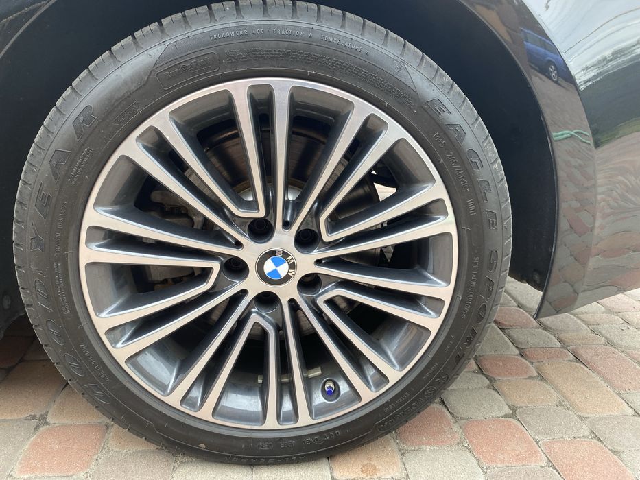 Діски оригінал BMW G30 R18 5*112  з різиною.