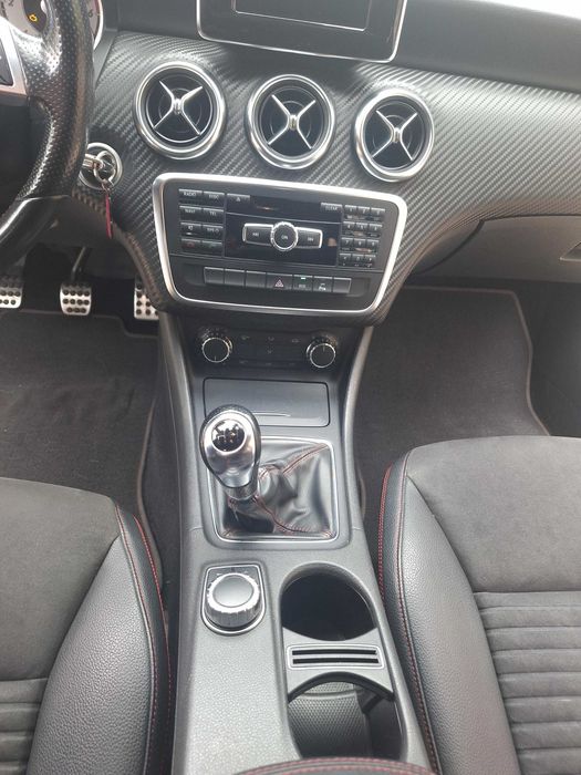 Mercedes-Benz A180 CDI AMG Line 2014 – Nacional – Excelente estado