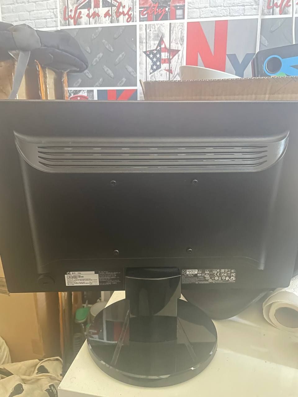 Monitor 19ka Display HP
