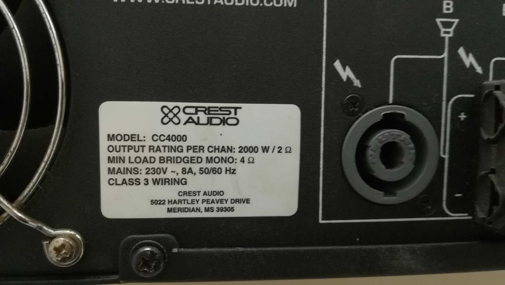 Amplificador Crest Audio CC4000