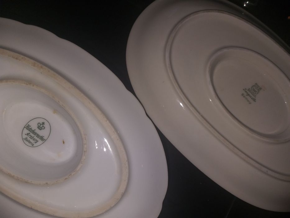 Stara porcelana z sygnaturami wykopaliska strychowe