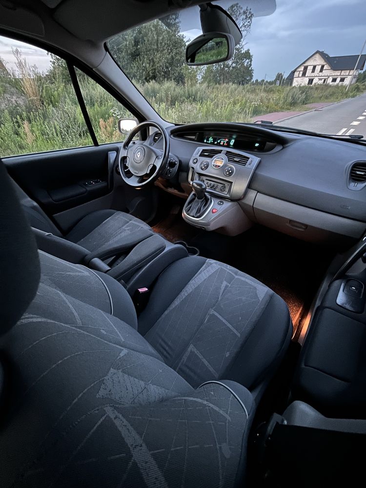 Renault scenic 1.6 benzyna Automat 2005 rok zadbany 2 komplety kół