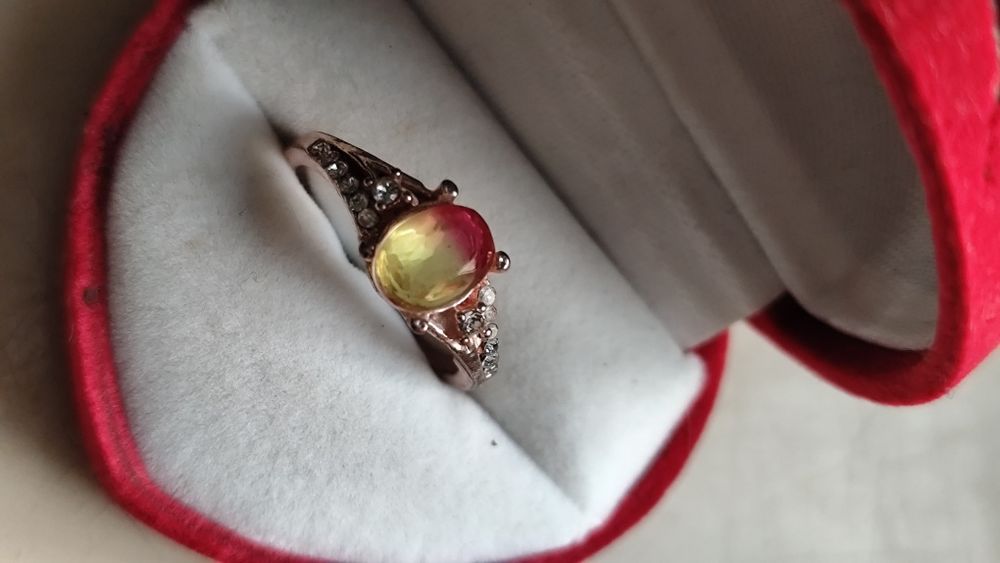 Pozłacany pierścionek