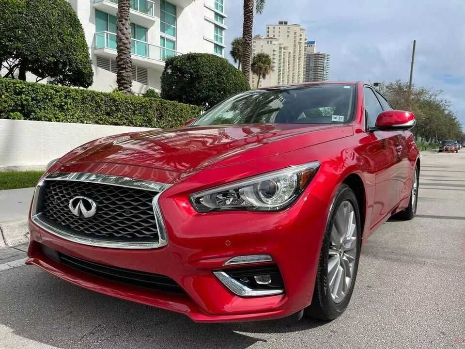 2022 Infiniti Q50 LUXE AWD