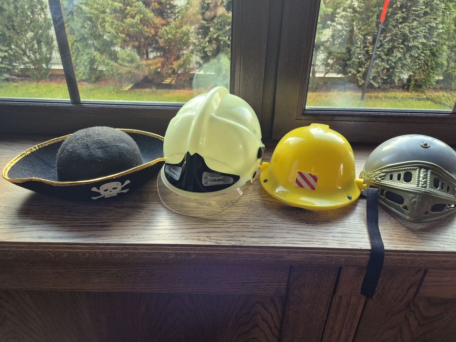 Kapelusz piracki-chelm strazacki-kask budowlany