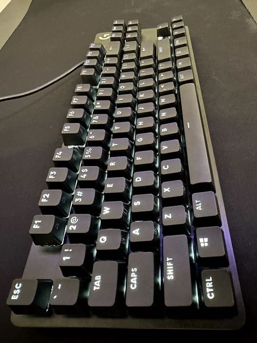 Клавіатура Logitech