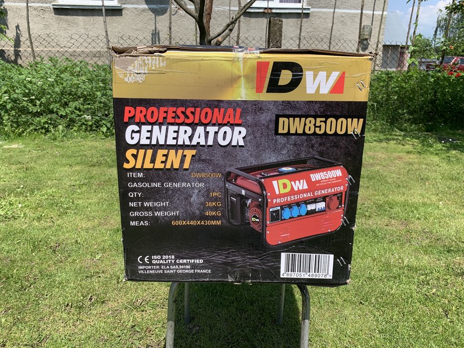 Бензиновий Генератор DW8500W