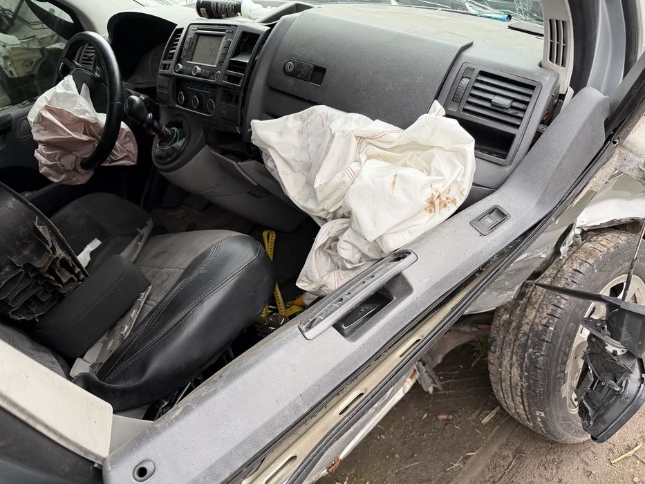 VW T-5-6, Транспортер ДТП 2.0тд