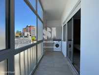 Apartamento T1 com parqueamento