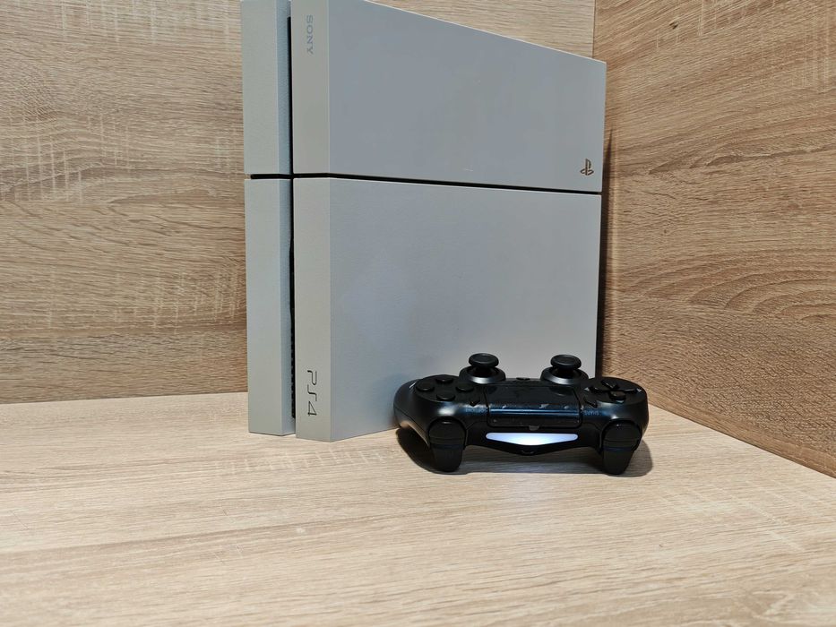 Konsola Sony Playstation 4 CUH-1116A
