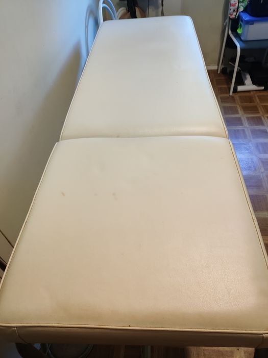 Cama de Massagem