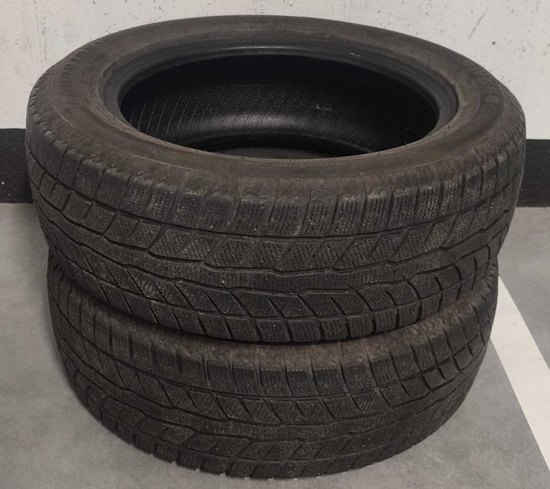 Opony zimowe 2 szt. Goodride SW658 215/60 R17 96T