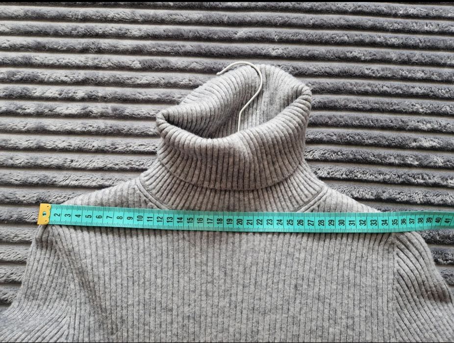 Golf elastyczny. Ciepły.