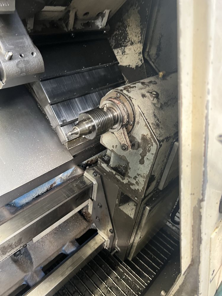 Sprzedam tokarke cnc Mazak