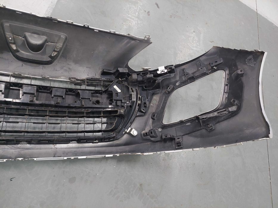 para choques frt Peugeot 308 sw