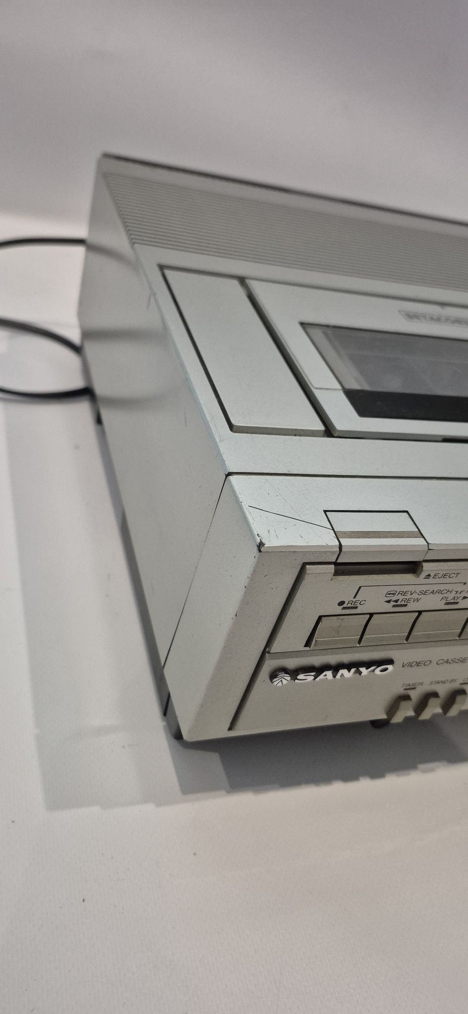 Magnetowid Rejestrator wideo Betamax Sanyo VTC - 5150 vintage 1983